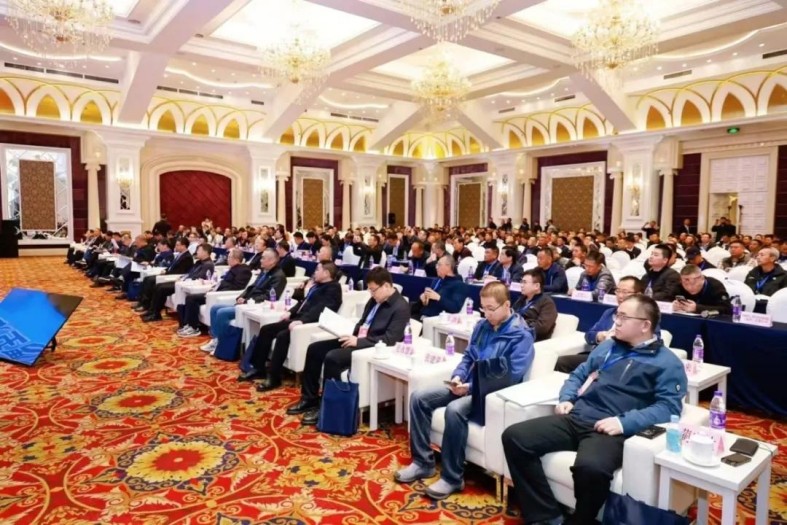 In 2024, he participated in the Council of China Cableway Association and the Cableway Technology Forum